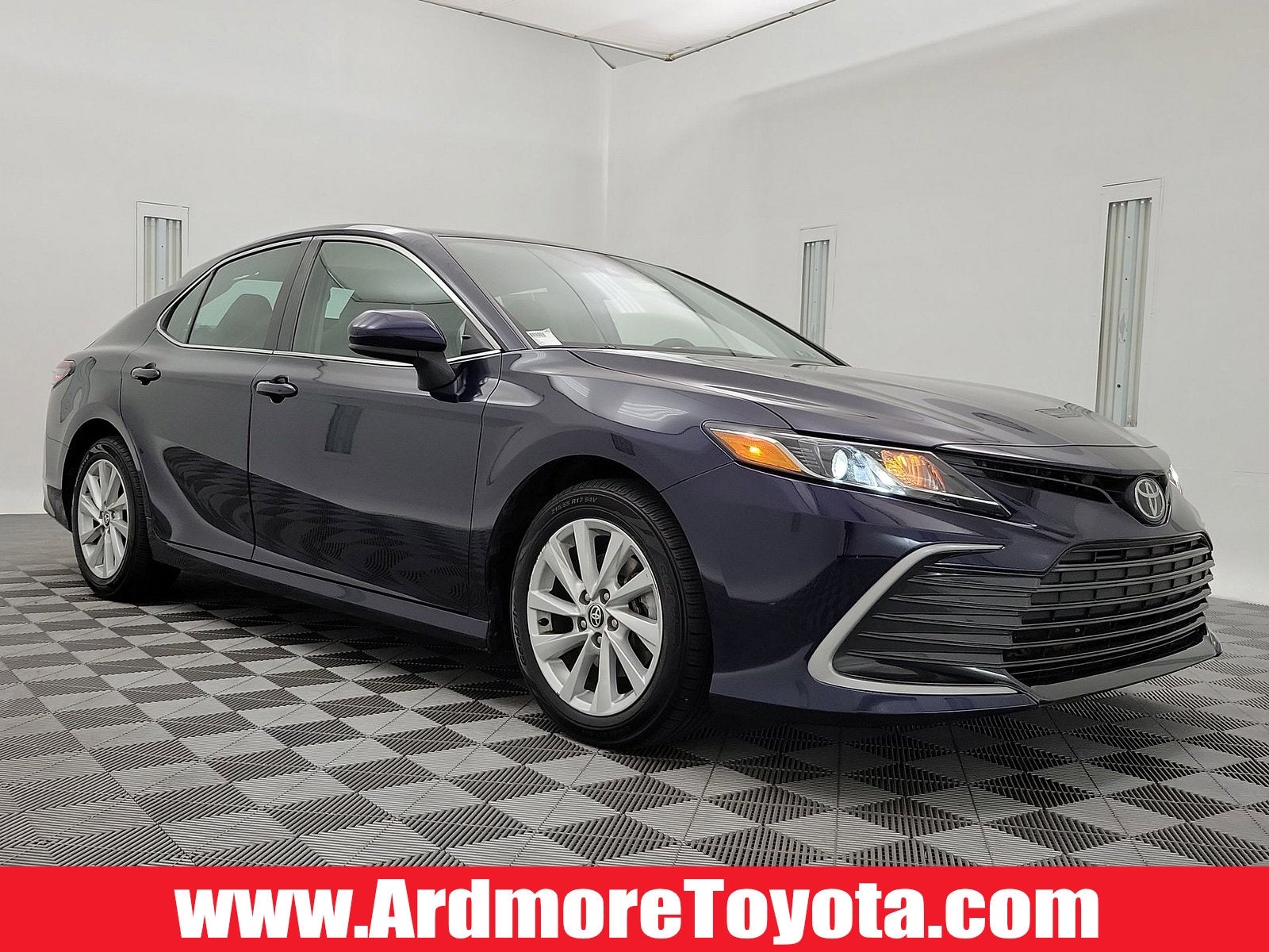 Used 2021 Toyota Camry LE with VIN 4T1C11AK9MU607508 for sale in Wynnewood, PA